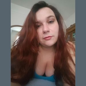 Meet your Posher, Tee